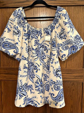 Paisley Blouse in Cream & Blue Like New